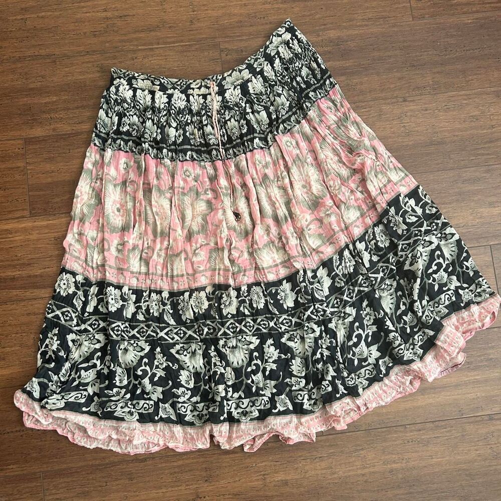 Women's Pink and Black Skirt